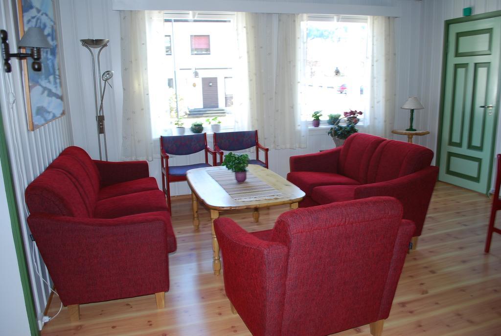 Innvik Fjordhotell מראה חיצוני תמונה