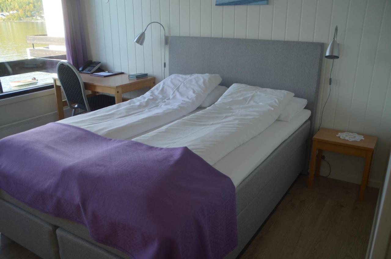 Innvik Fjordhotell מראה חיצוני תמונה